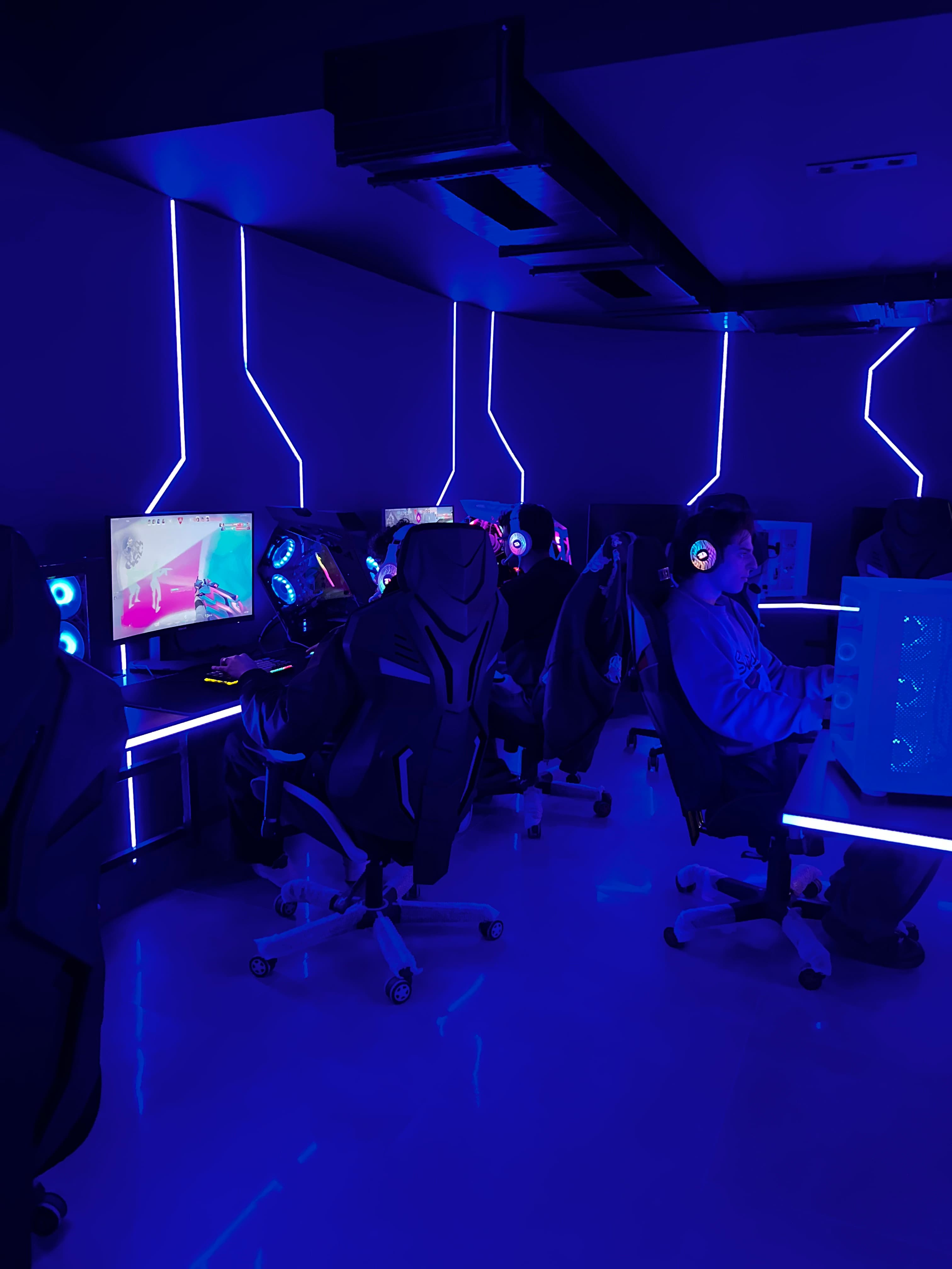 Azar Gaming Center Interior